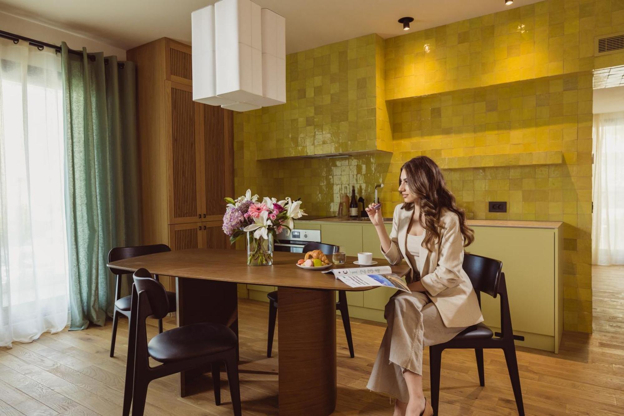 Aparthotel Craiova Kültér fotó
