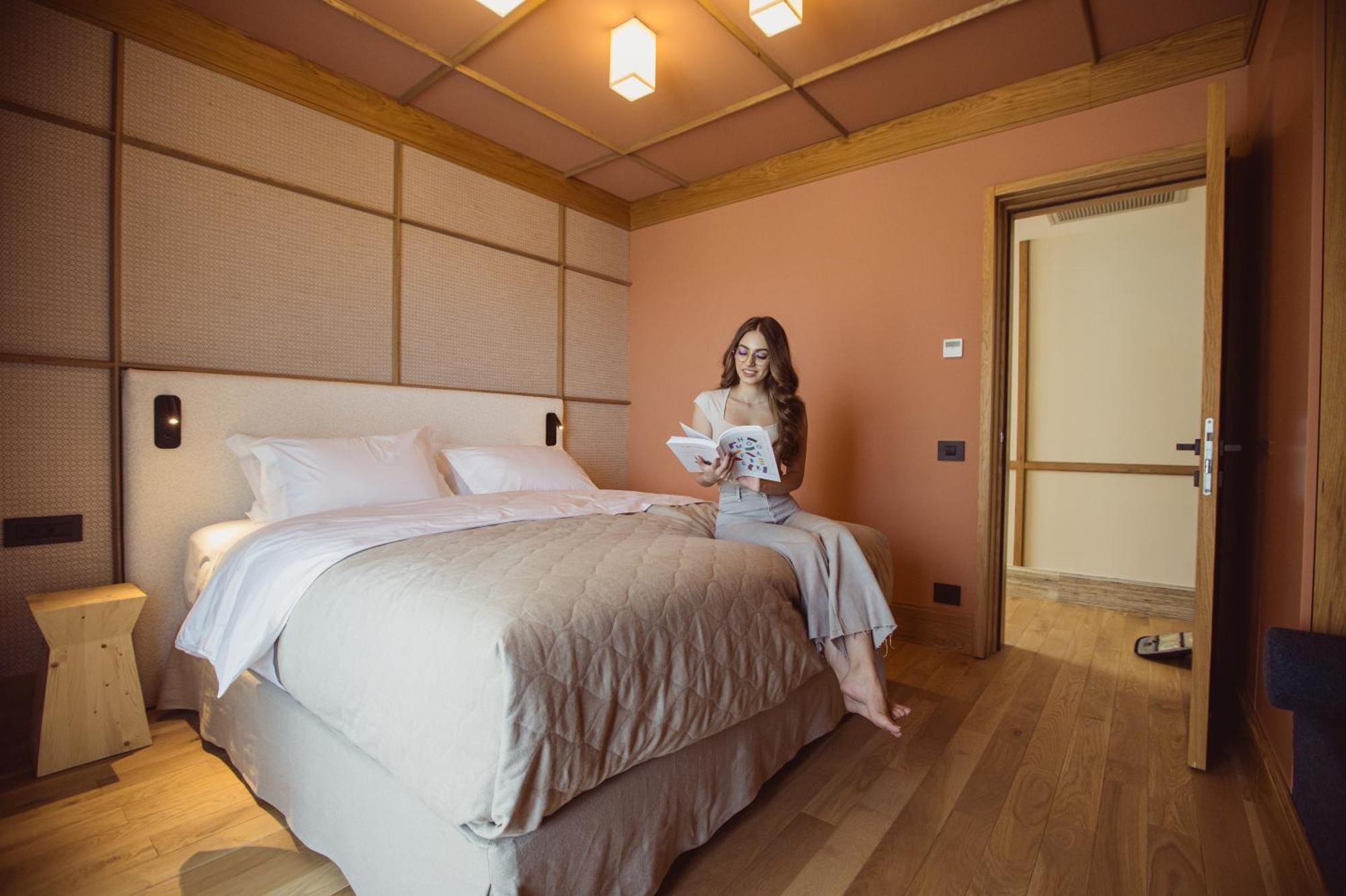 Aparthotel Craiova Kültér fotó