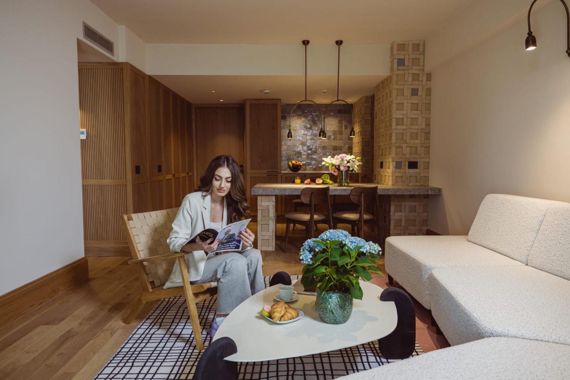Aparthotel Craiova Kültér fotó