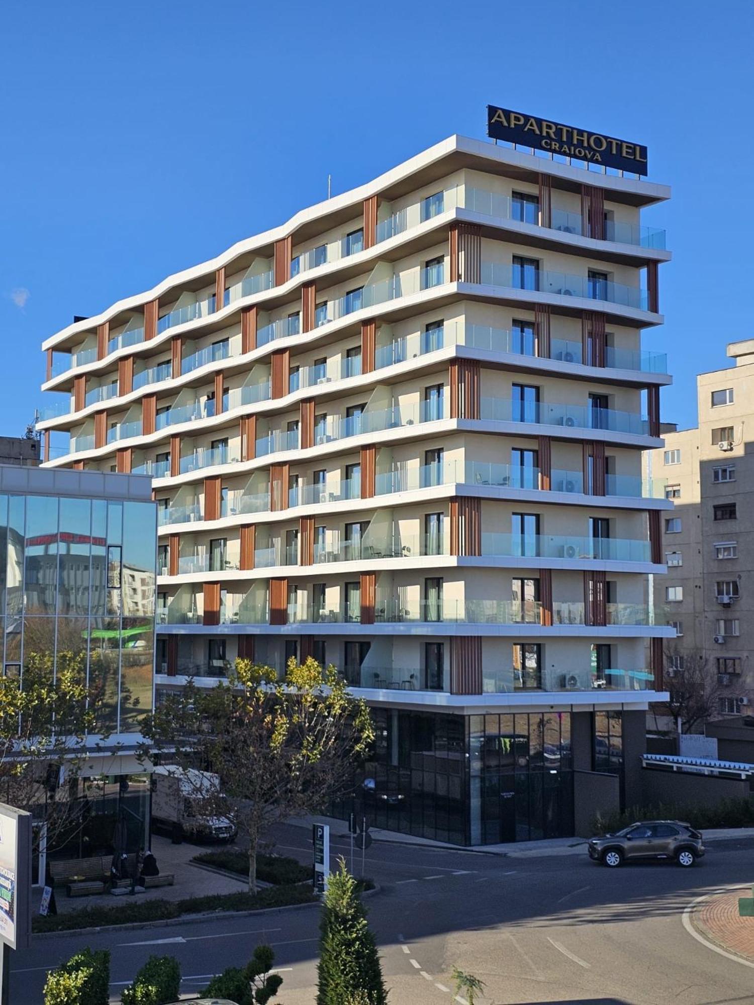 Aparthotel Craiova Kültér fotó